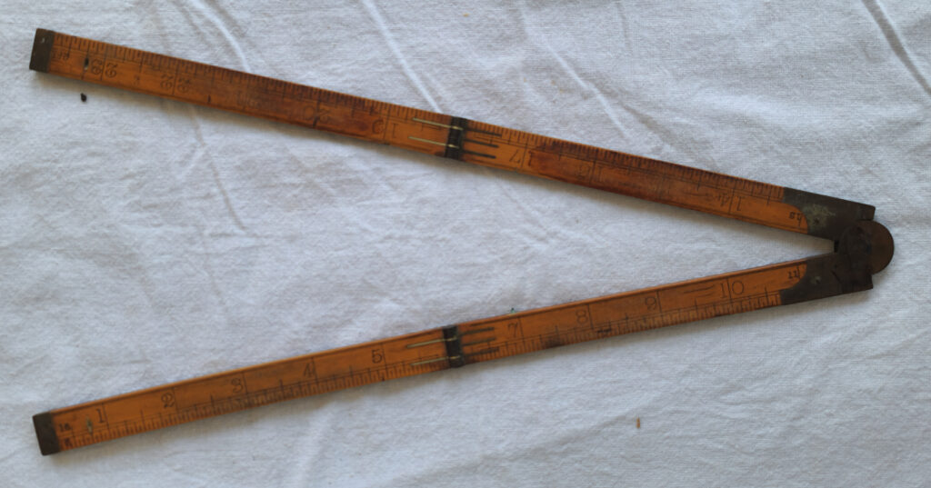Folding wooden rule